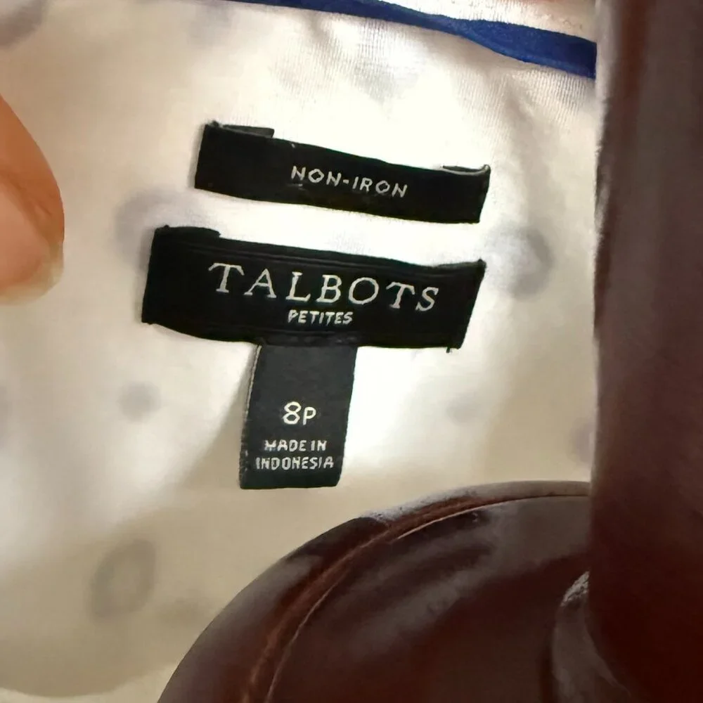 Talbots Womens Button Down Shirt White and Blue Size 8P - Picture 3 of 7